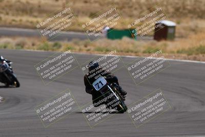 media/Apr-19-2025-AHRMA (Sat) [[3d98ca3309]]/Race/Group 3/turn 4/